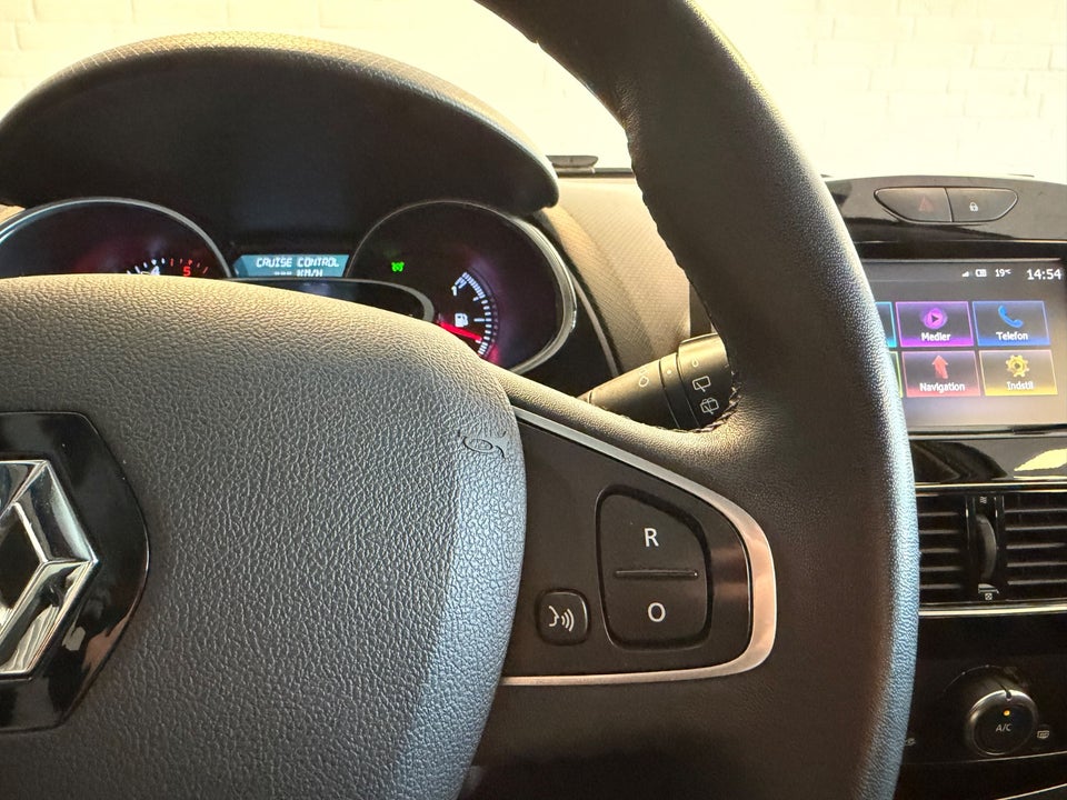 Renault Clio IV 1,5 dCi 90 Zen Sport Tourer 5d