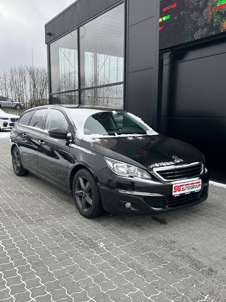 Peugeot 308 1,2 e-THP 110 Active SW 5d