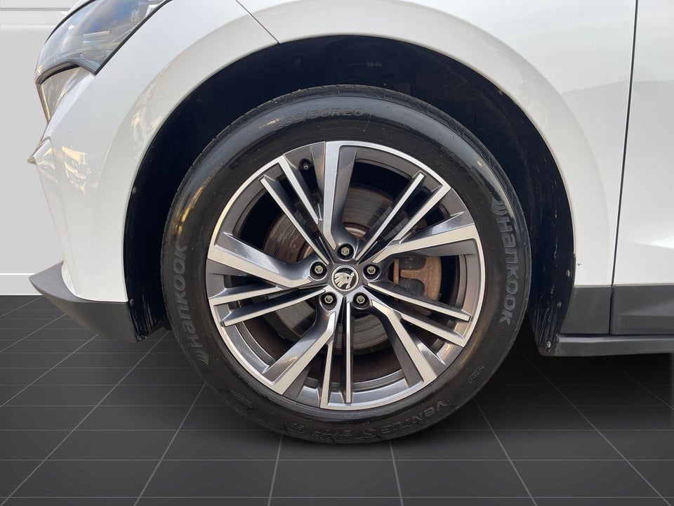 Skoda Enyaq 80 iV Suite 5d