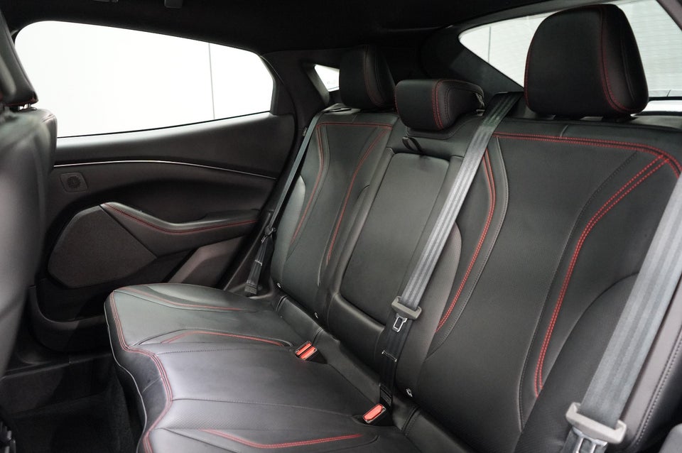 Ford Mustang Mach-E 88 Premium Extended Range 5d
