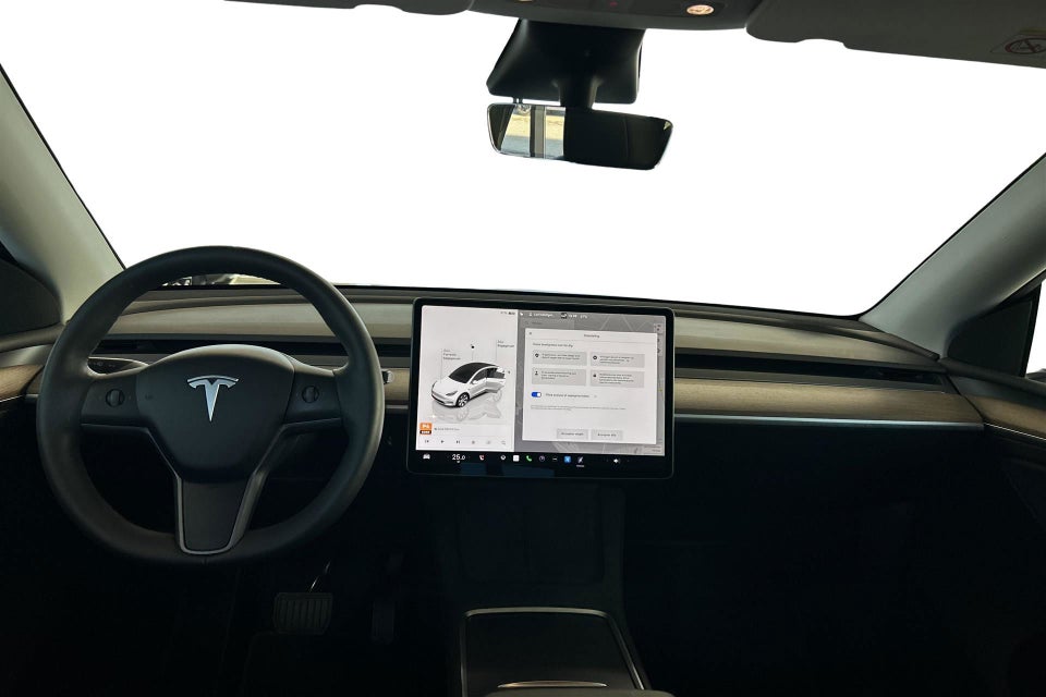 Tesla Model Y Long Range AWD 5d