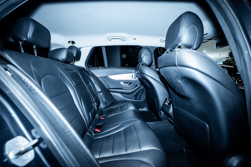 Mercedes C220 d 2,2 Avantgarde stc. aut. 5d