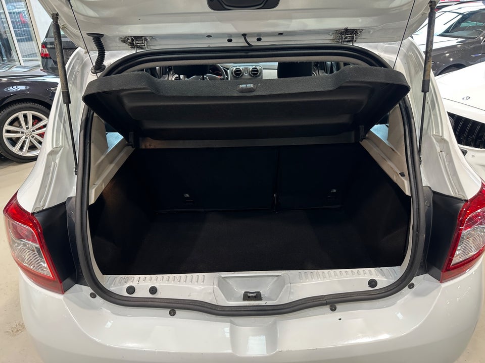 Dacia Sandero 1,2 16V Ambiance 5d