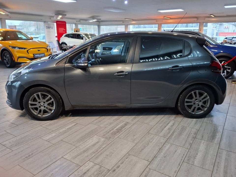 Peugeot 208 1,6 BlueHDi 100 Active 5d