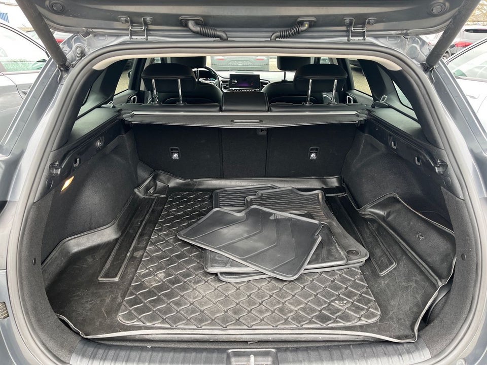 Kia Ceed 1,6 PHEV Upgrade SW DCT 5d