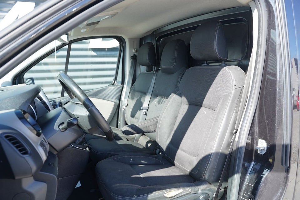 Renault Trafic T29 1,6 dCi 140 L2H1