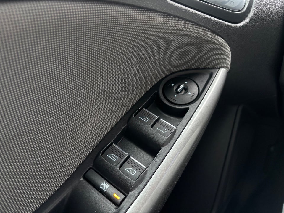 Ford Focus 1,6 Ti-VCT 105 Trend 5d