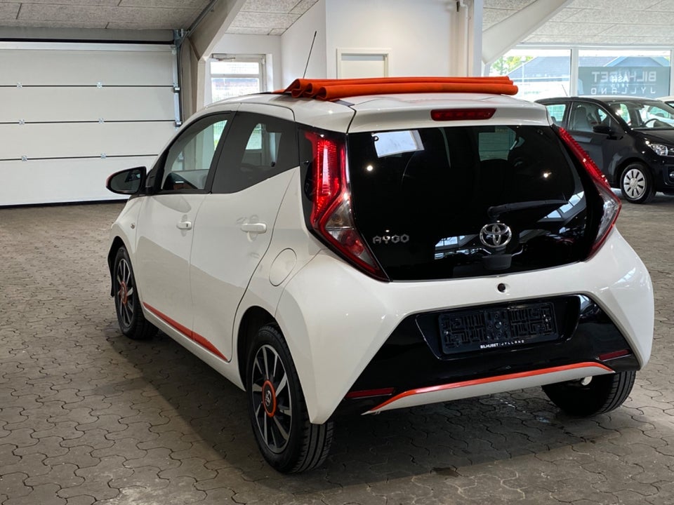 Toyota Aygo 1,0 VVT-i x-style 5d