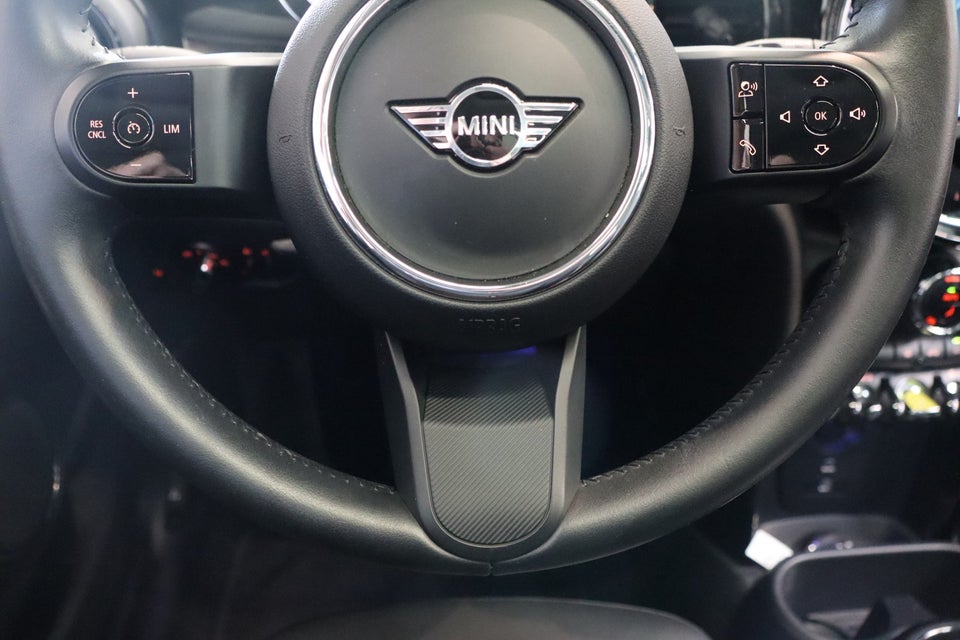 MINI Cooper SE Camden Edition 3d