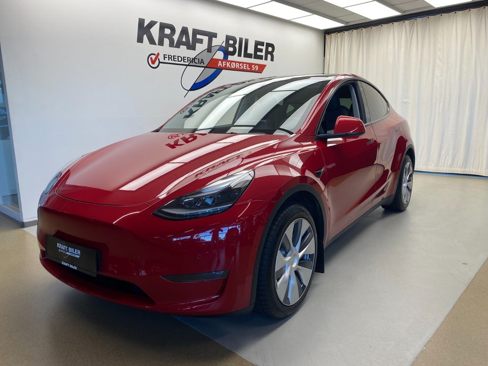 Tesla Model Y Long Range AWD 5d