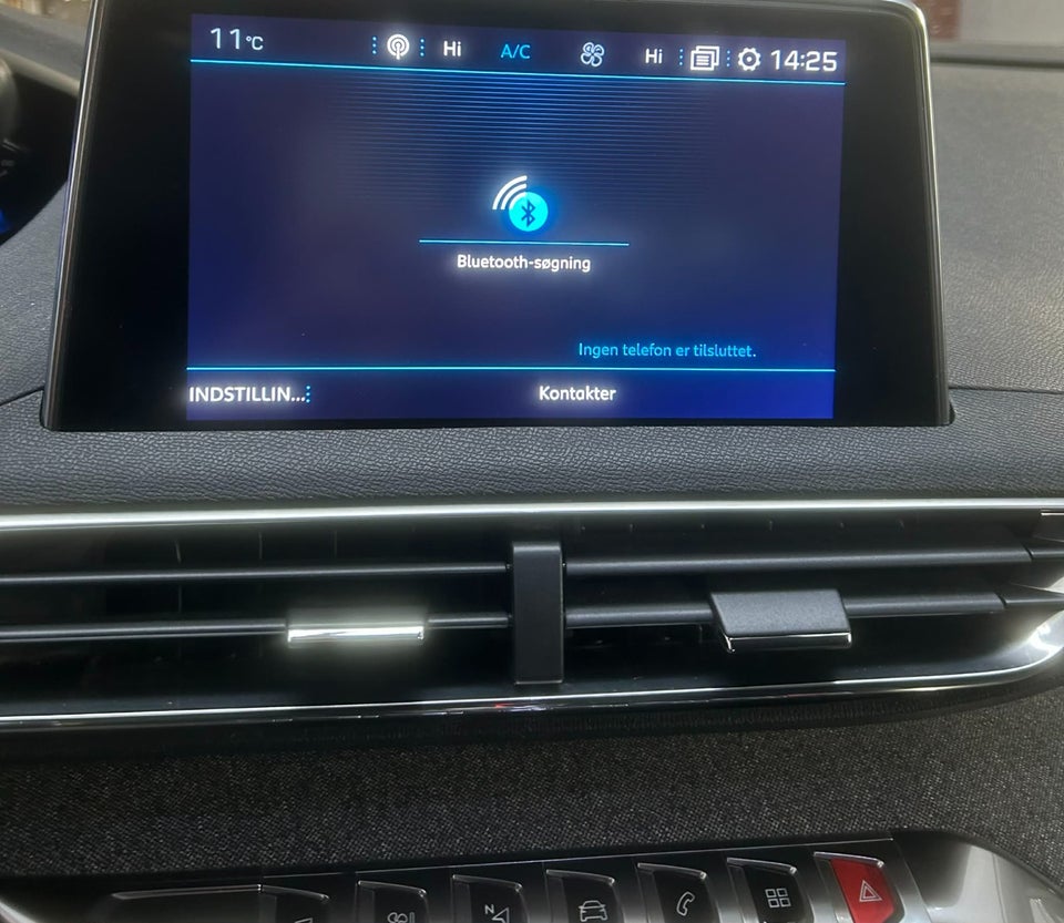 Peugeot 3008 1,6 BlueHDi 120 Allure EAT6 5d