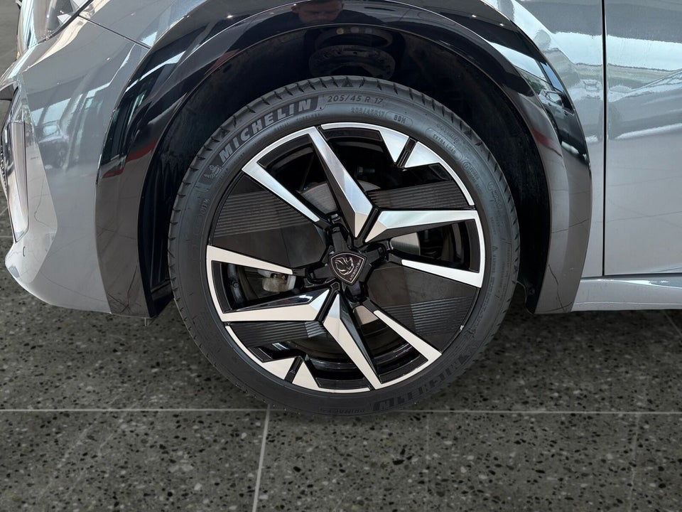 Peugeot e-208 54 GT 5d