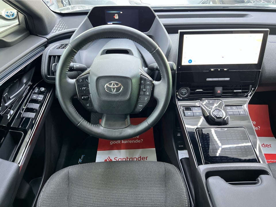 Toyota bZ4X Active 5d