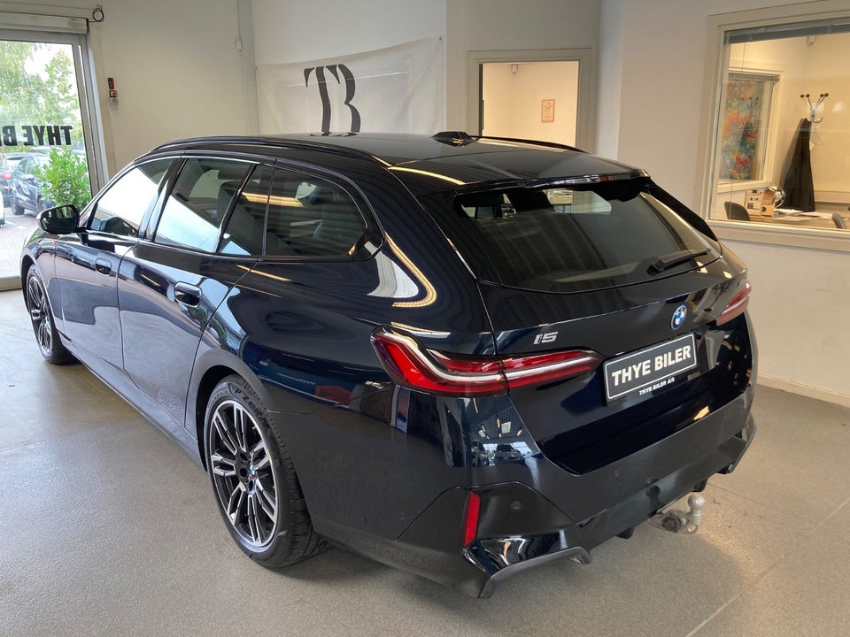 BMW i5 xDrive40 Touring M-Sport 5d