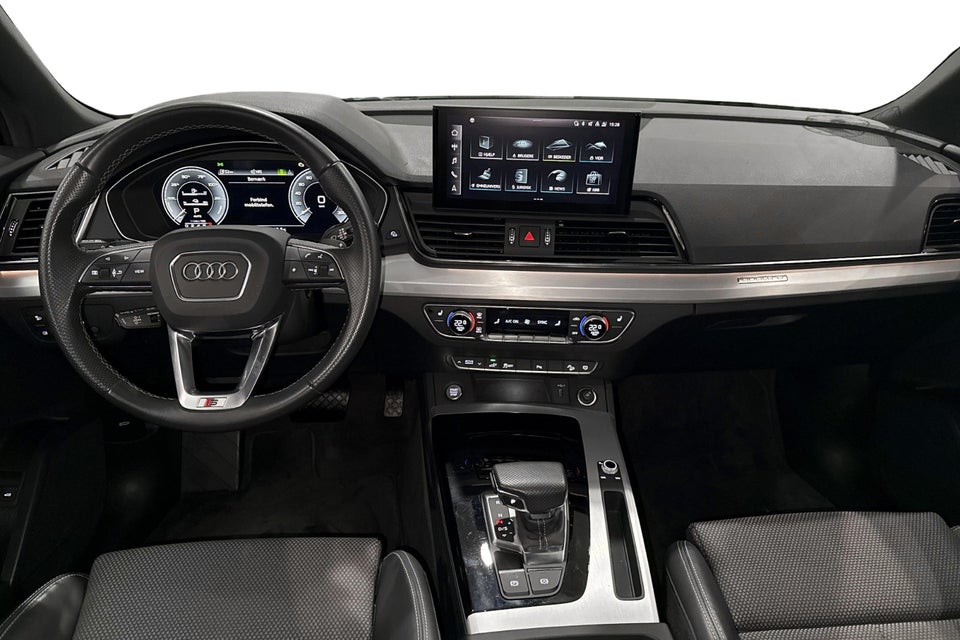 Audi Q5 55 TFSi e S-line quattro S-tr. 5d