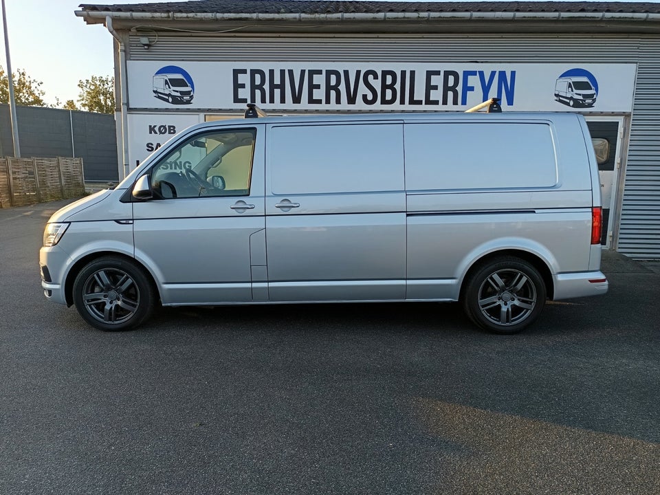 VW Transporter 2,0 TDi 204 Kassevogn DSG 4Motion lang