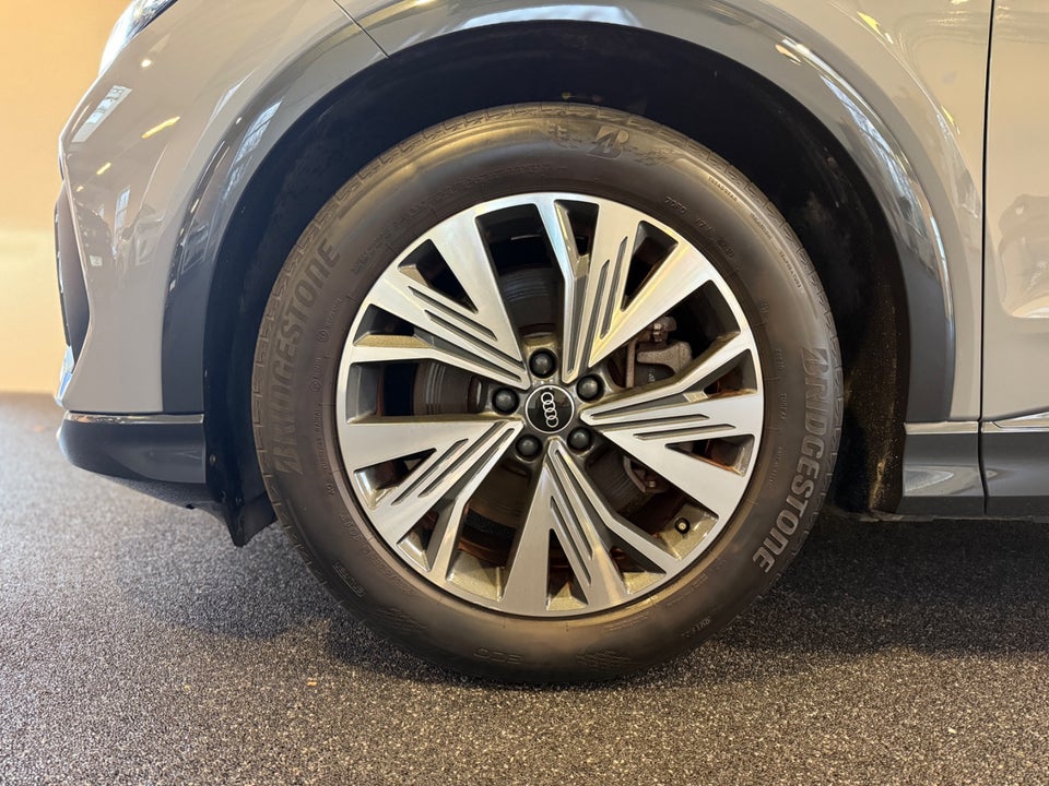 Audi Q4 e-tron 50 Attitude quattro 5d
