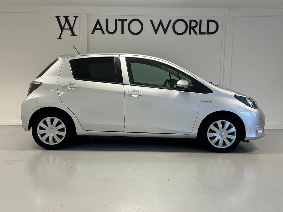 Toyota Yaris 1,5 Hybrid H2 Touch CVT 5d