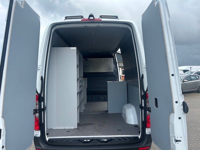 Mercedes Sprinter 317 2,0 CDi A2 Kassevogn aut. RWD