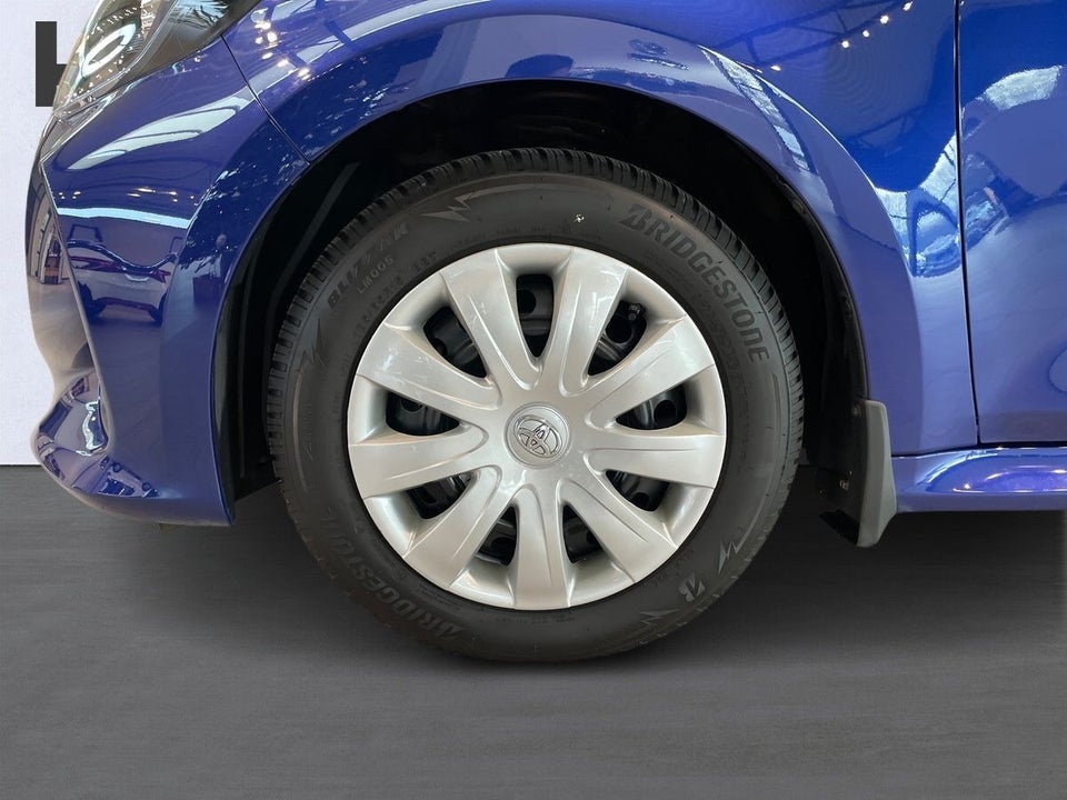 Toyota Yaris 1,5 Active 5d