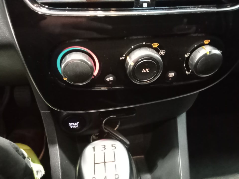 Renault Clio IV 0,9 TCe 90 Zen 5d