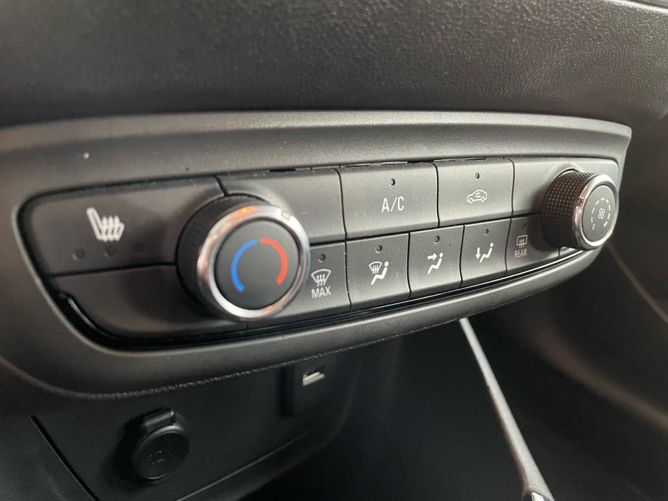 Opel Crossland 1,2 Sport 5d