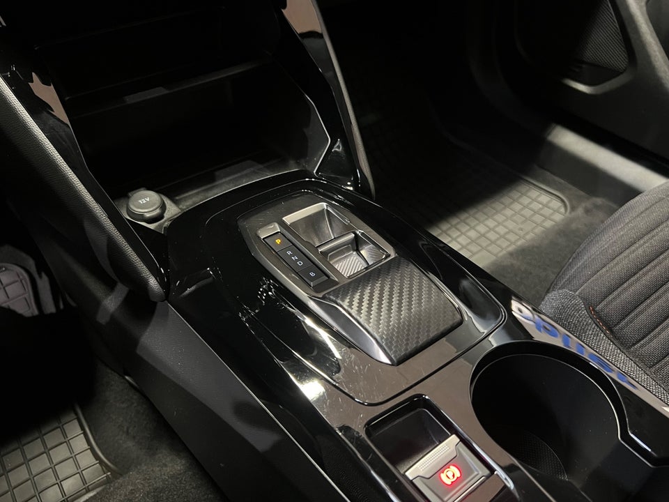 Peugeot e-2008 50 Active 5d
