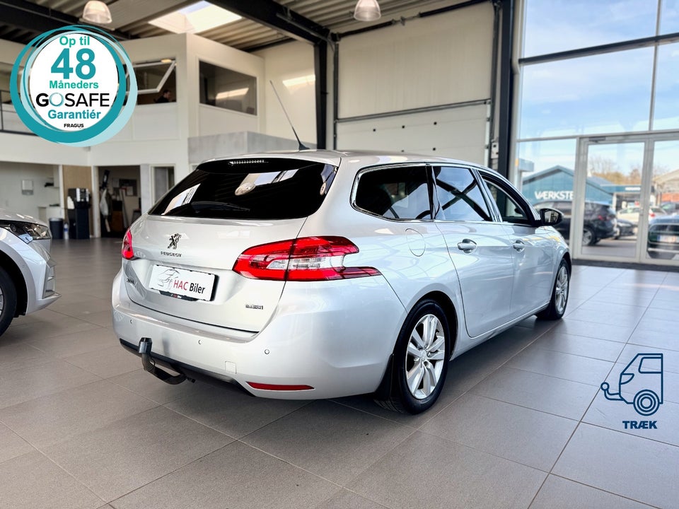 Peugeot 308 1,6 BlueHDi 120 Style SW 5d