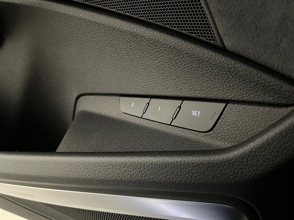 Audi SQ8 e-tron Sportback quattro 5d