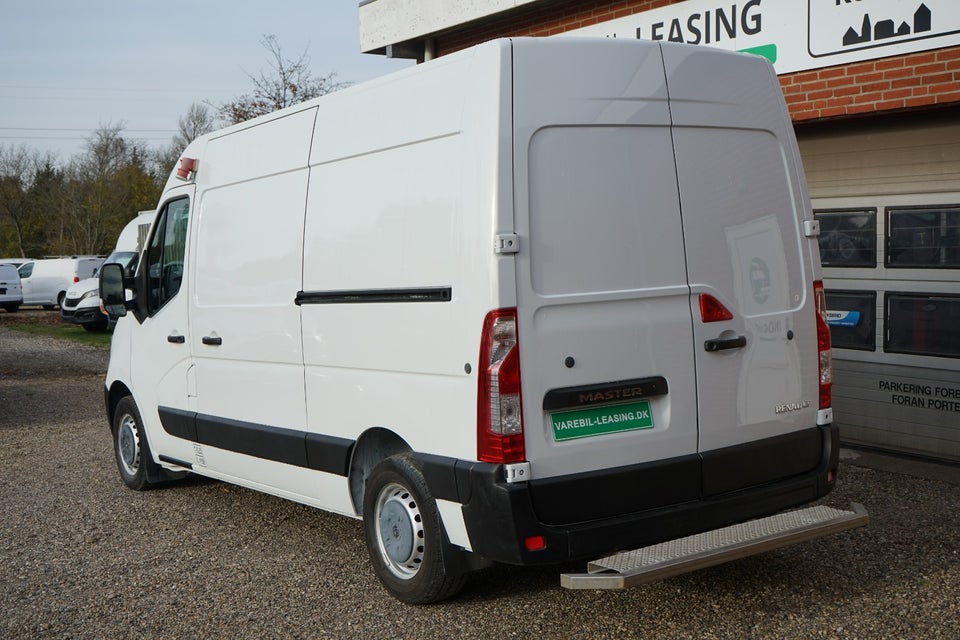 Renault Master III T35 2,3 dCi 150 L2H2 Kølevogn aut.