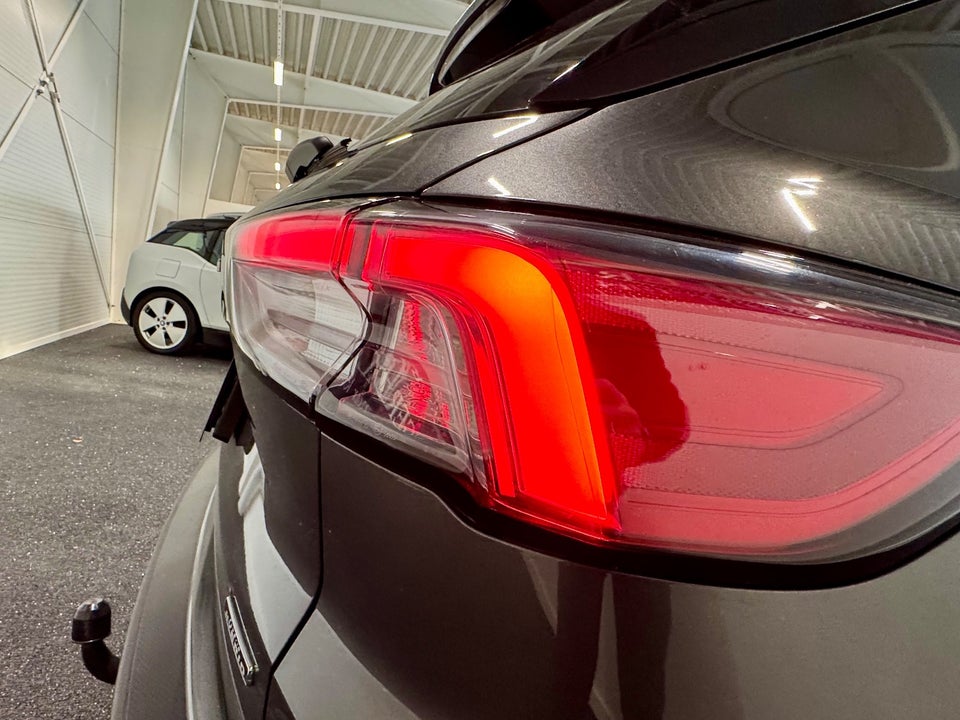 Ford Kuga 2,5 PHEV Titanium X CVT 5d