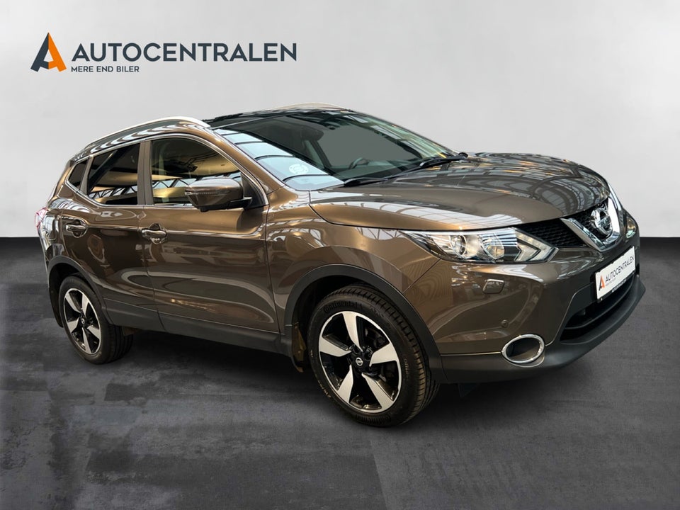 Nissan Qashqai 1,6 Dig-T 163 N-Connecta 5d