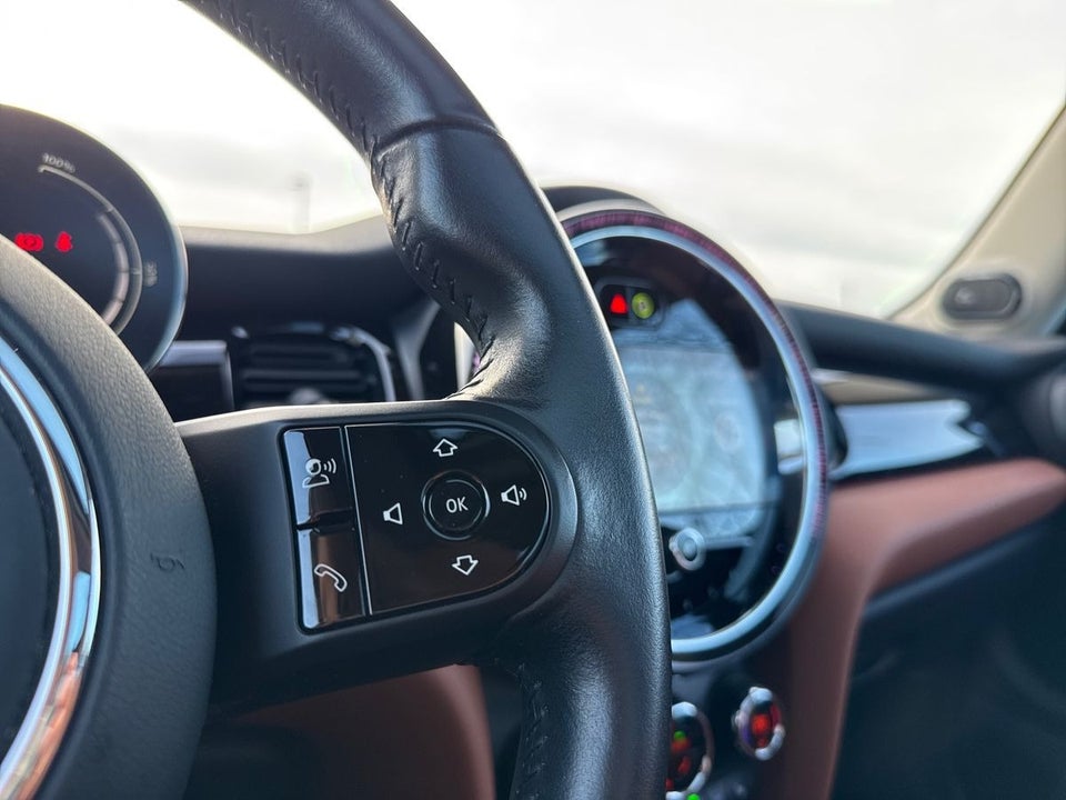 MINI Cooper SE Edition Premium Plus 3d