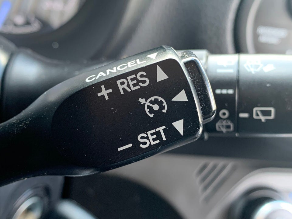 Toyota Yaris 1,5 Hybrid H2 Premium e-CVT 5d