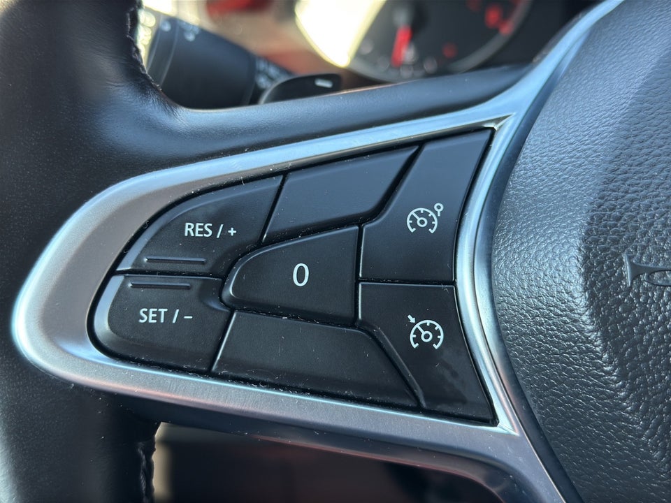 Renault Captur 1,3 TCe 130 Zen EDC 5d