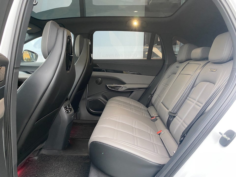 Hongqi EHS7 111 Exclusive 5d