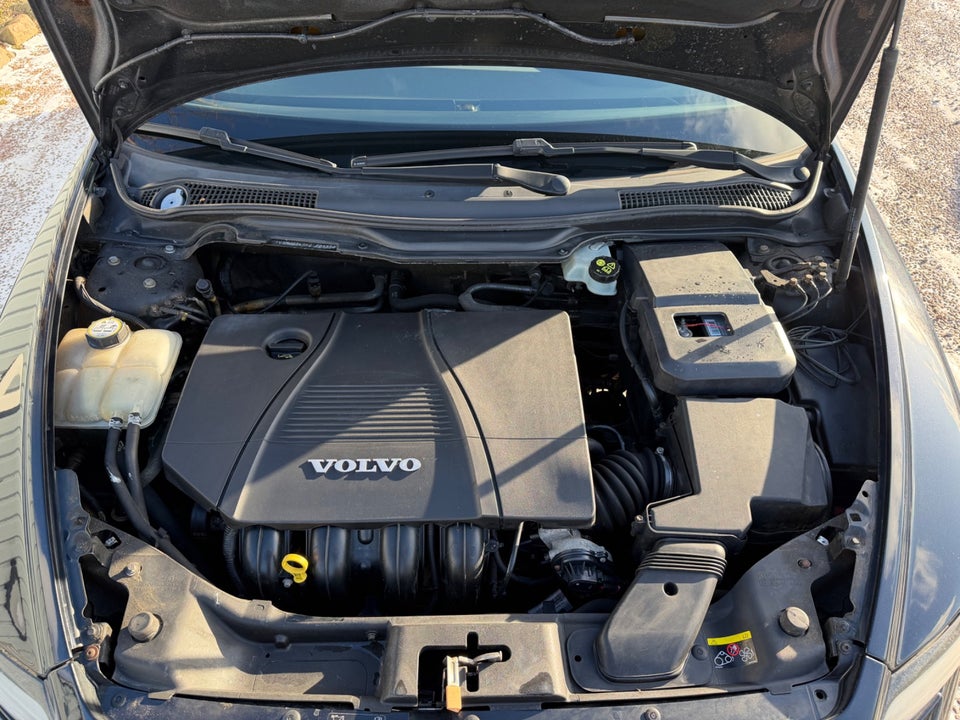 Volvo V50 1,8  5d