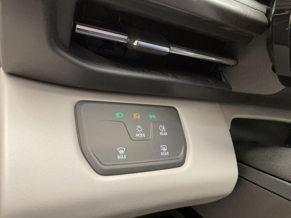 Ford Capri 77 Select Extended Range 5d