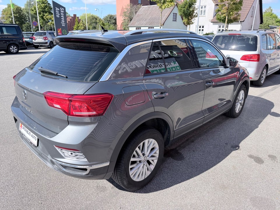 VW T-Roc 1,0 TSi 115 Style 5d
