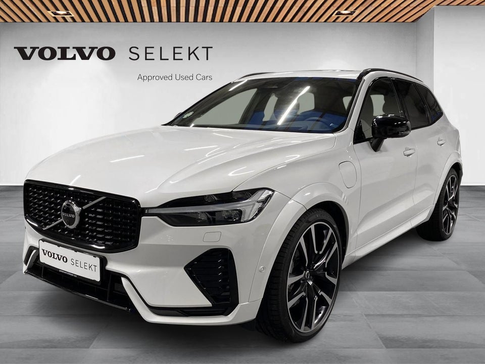 Volvo XC60 2,0 T6 ReCharge Ultimate Dark aut. AWD 5d