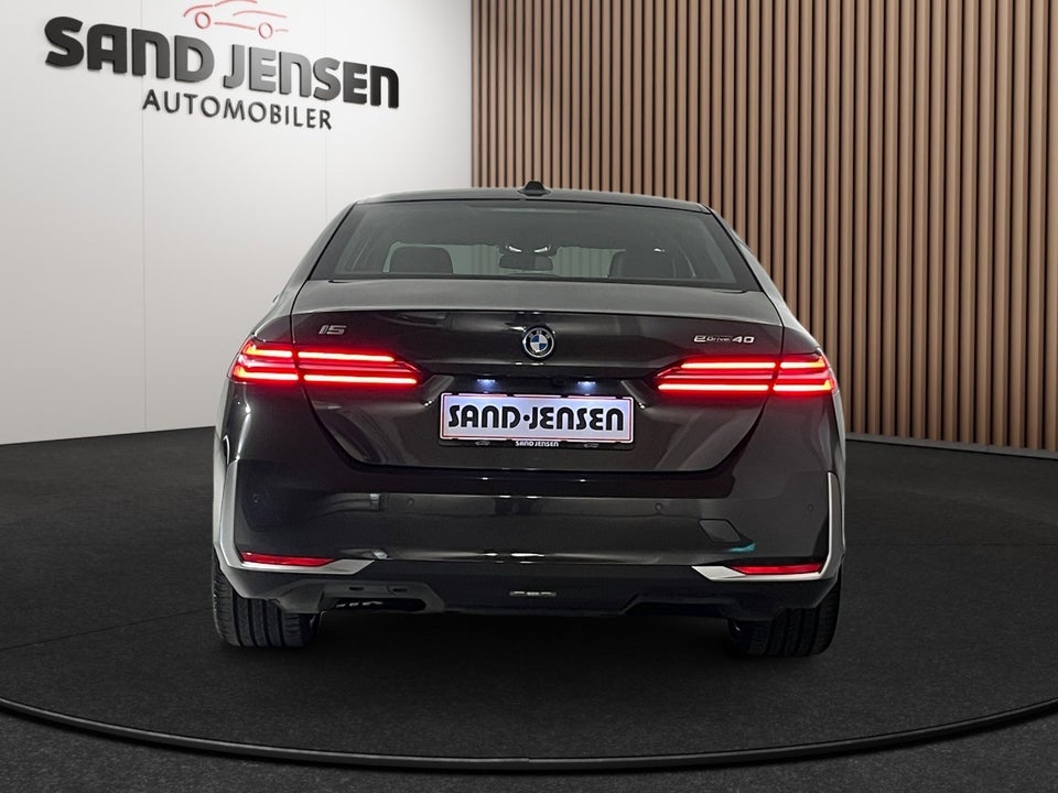 BMW i5 eDrive40 Sport Line 4d