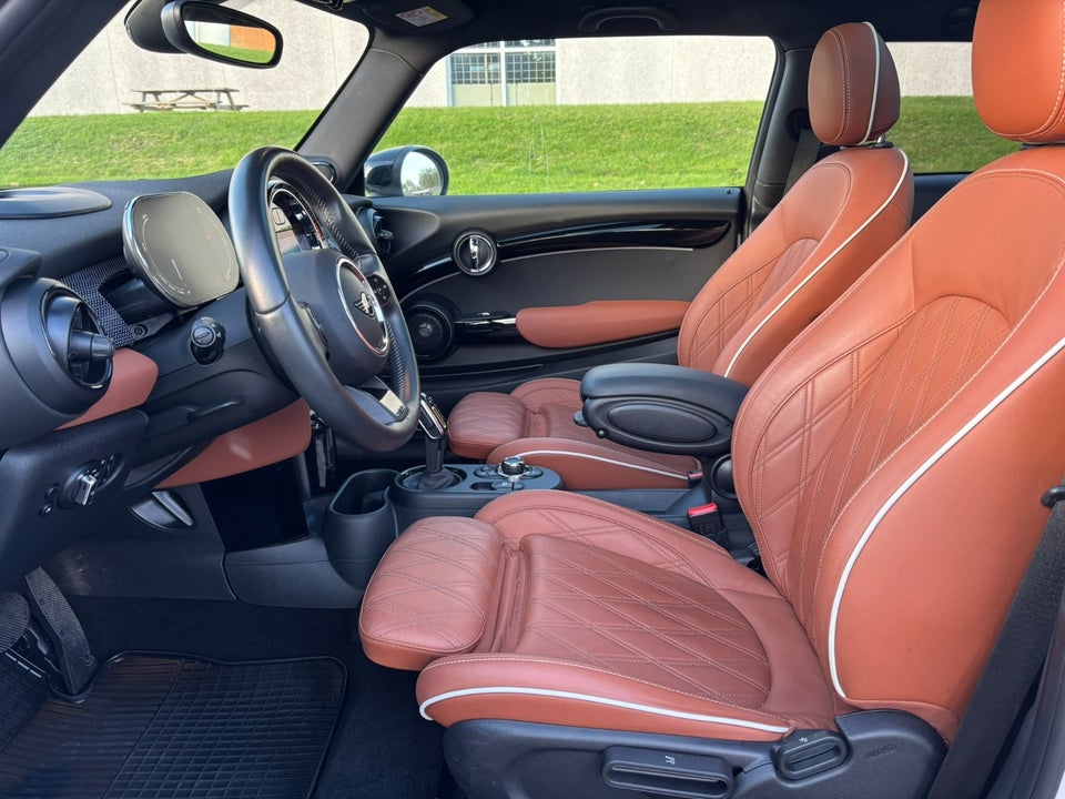 MINI Cooper SE Yours Trim 3d