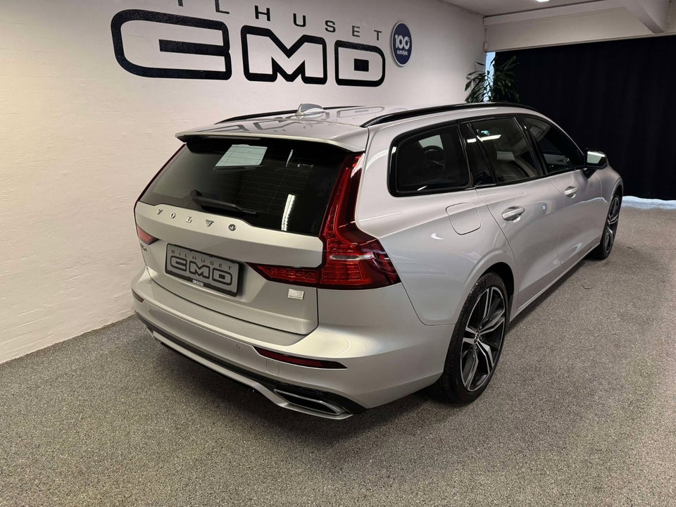 Volvo V60 2,0 T8 ReCharge R-Design aut. AWD 5d