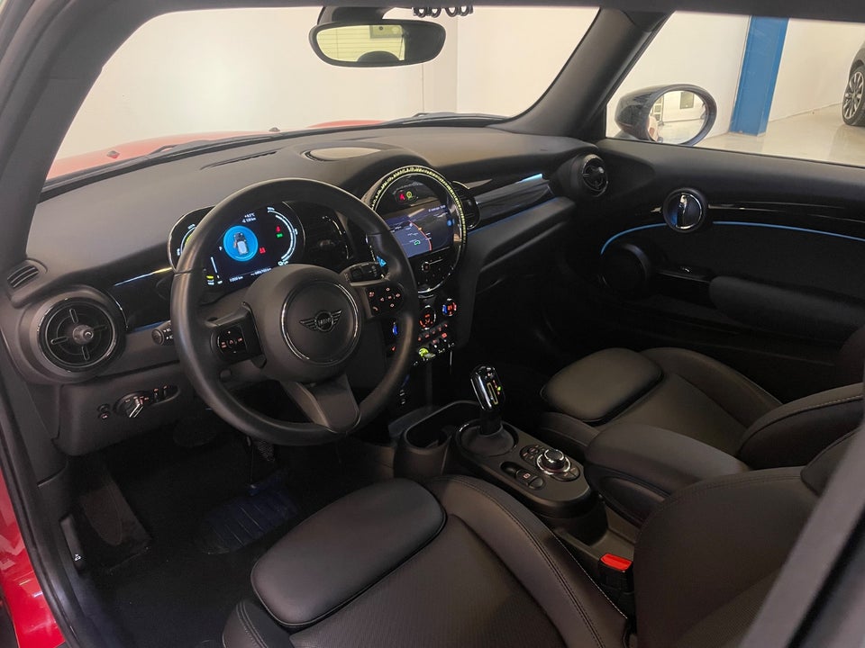 MINI Cooper SE Classic Trim 3d