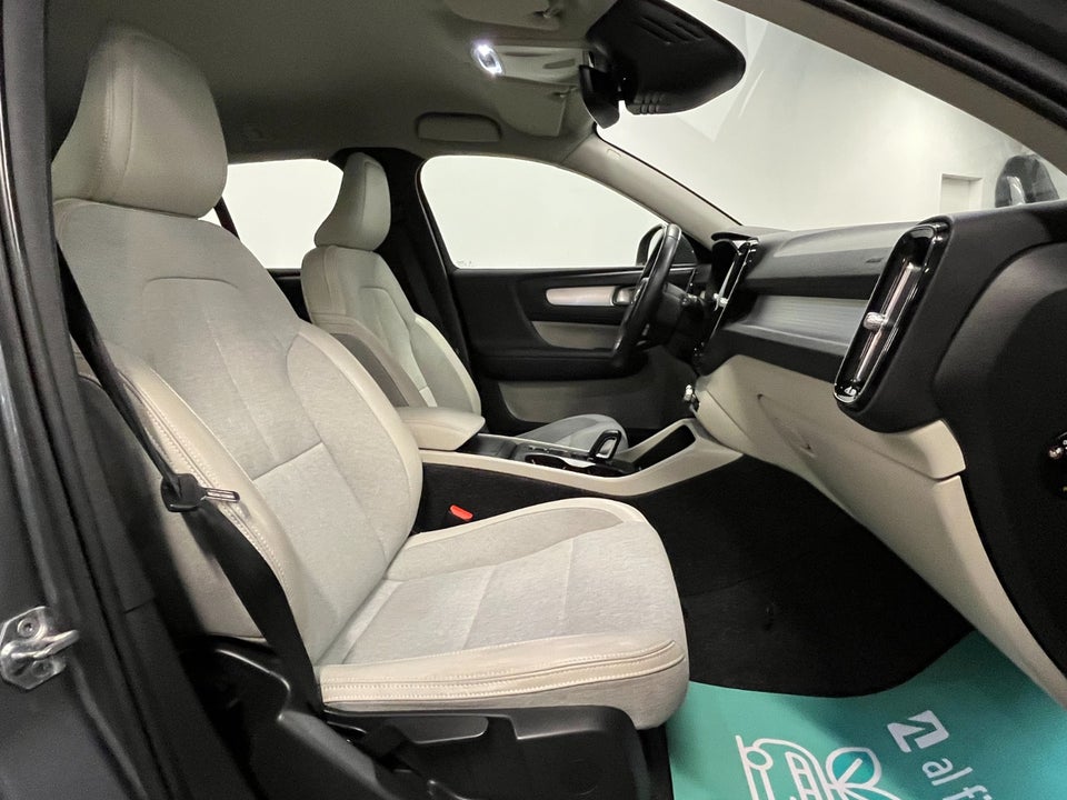 Volvo XC40 2,0 D3 150 Momentum aut. 5d