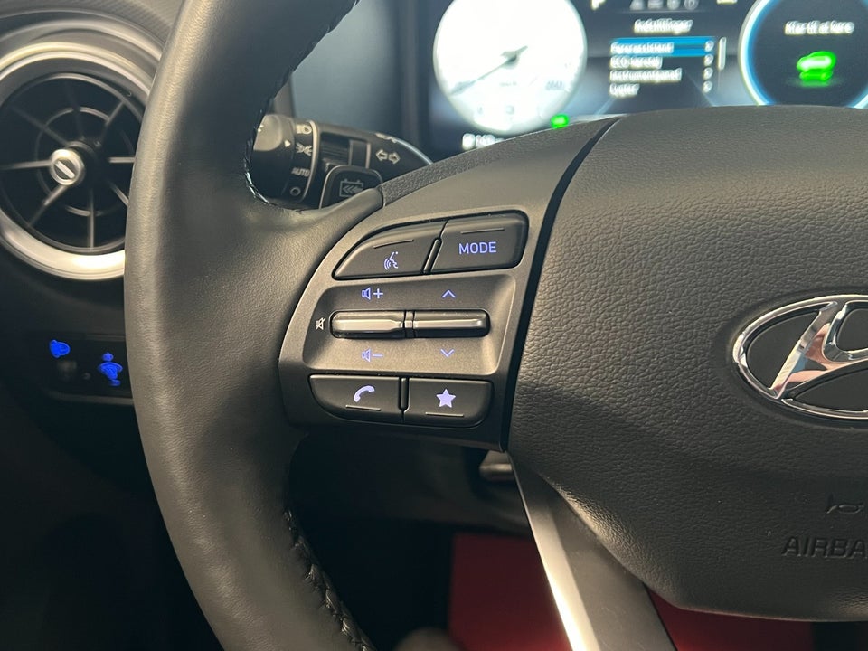 Hyundai Kona 39 EV Essential 5d