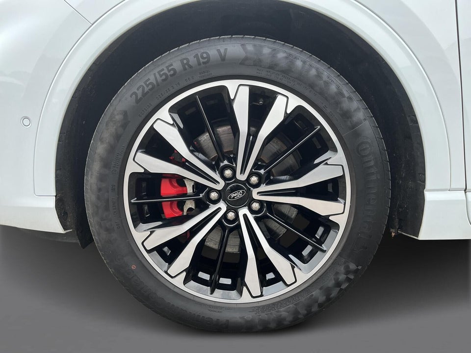 Ford Kuga 2,5 PHEV ST-Line X CVT 5d