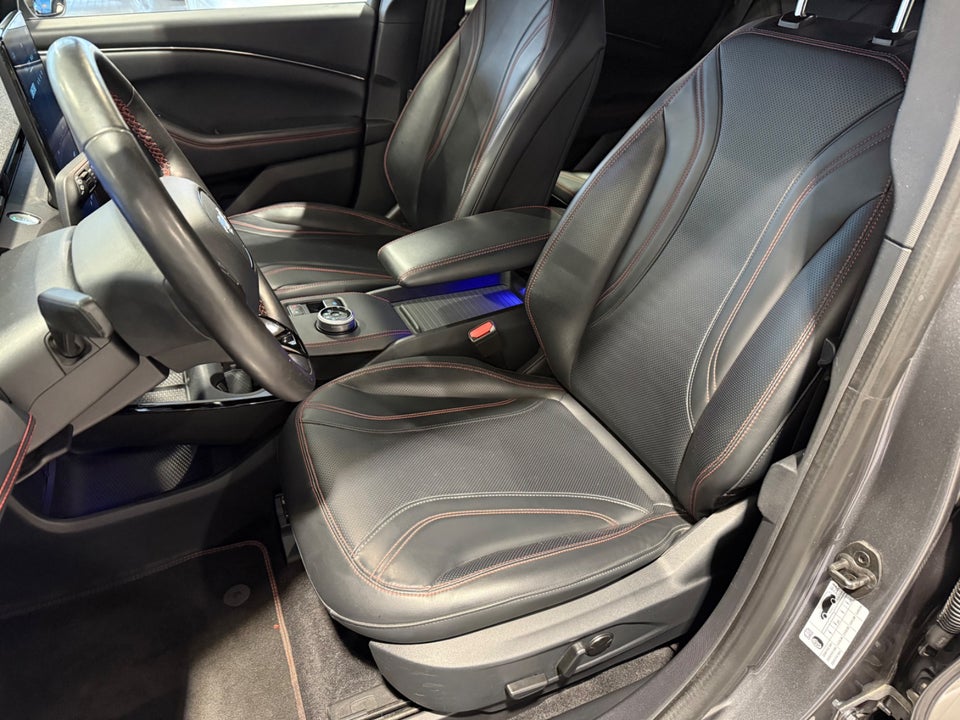 Ford Mustang Mach-E 98 Extended Range AWD 5d