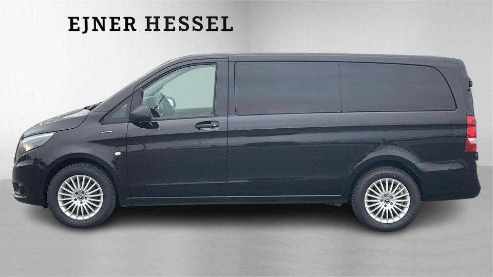 Mercedes eVito 129 Tourer PRO L Van