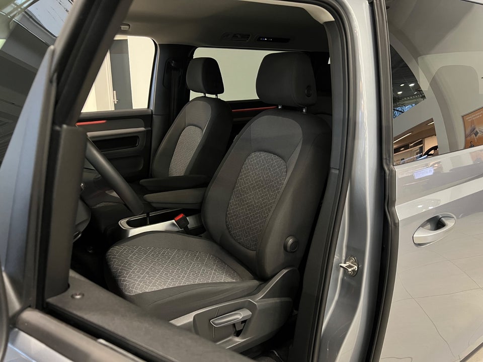 VW ID.Buzz 86 Life+ 6prs LWB 5d